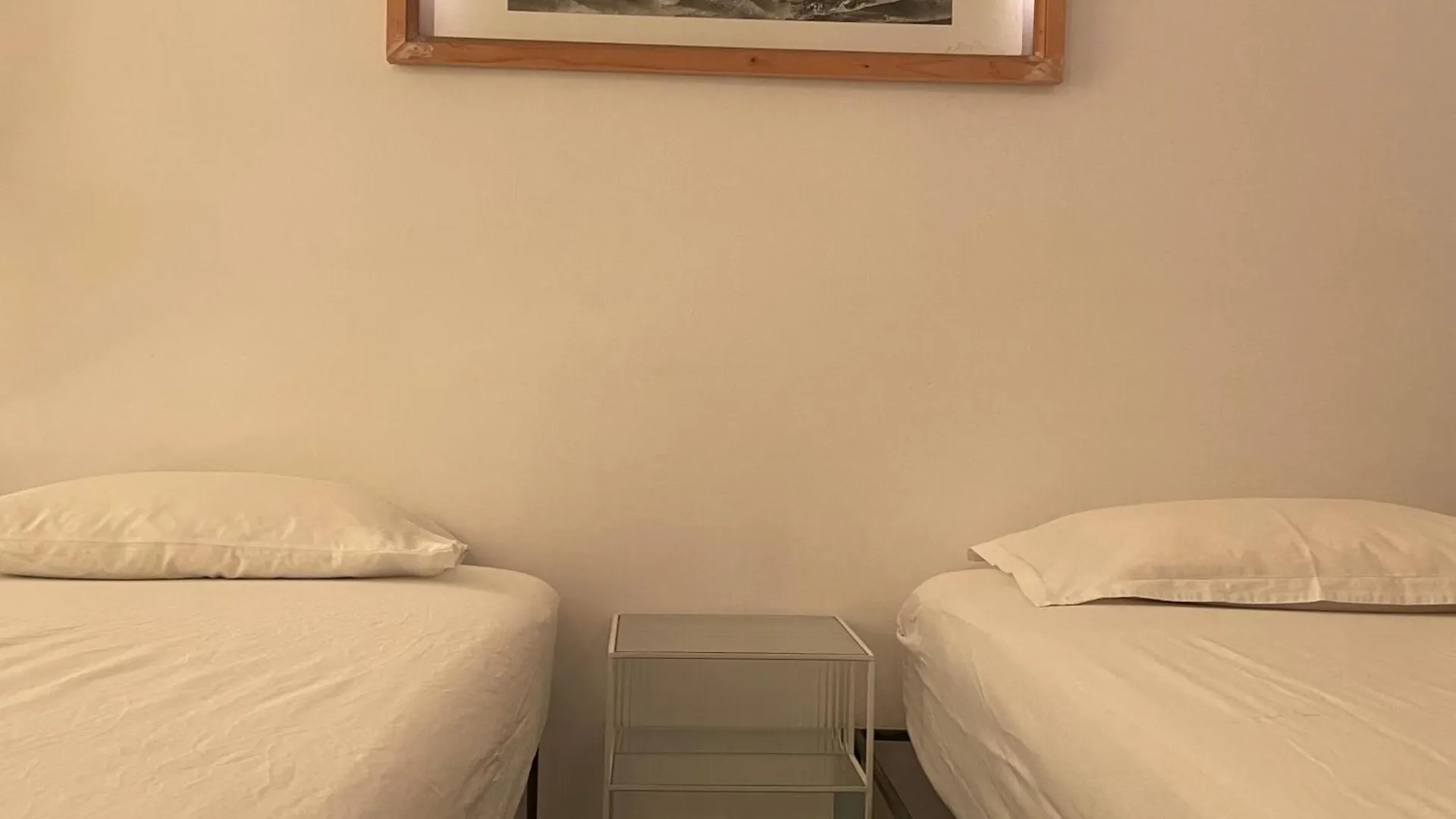 Studio54 Bucharest Hostel