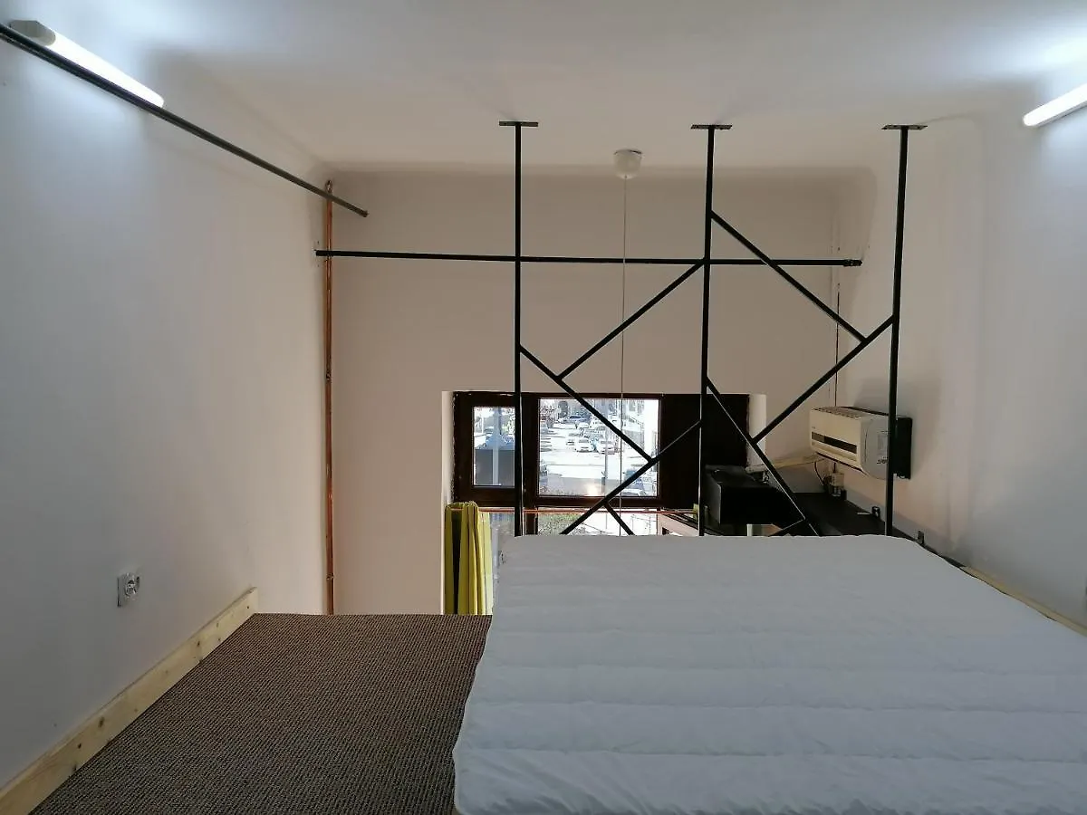 Studio54 Bukurešť Hostel